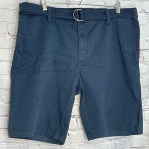 Golf Or Dress Shorts. Lee Brand